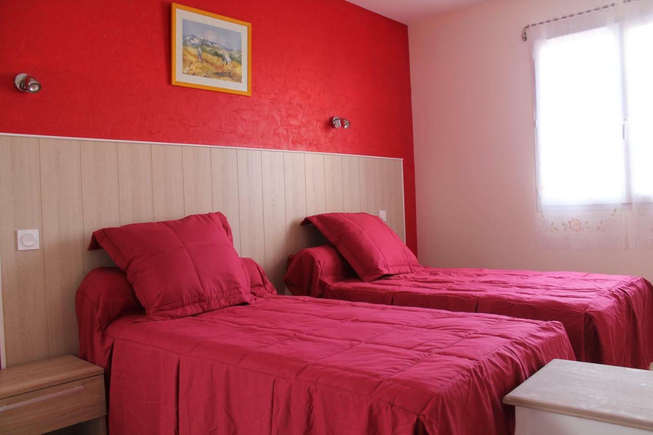 B&B La Garona Saint-Nicolas-de-la-Grave ภายนอก รูปภาพ
